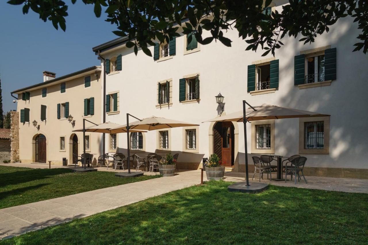 Massimago Wine Relais Villa Mezzane di Sotto Exterior photo